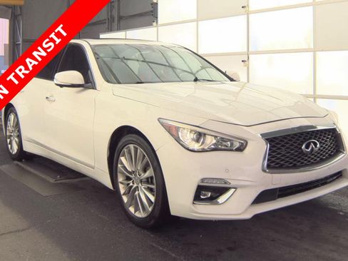 Used 2021 INFINITI Q50 Luxe image 5