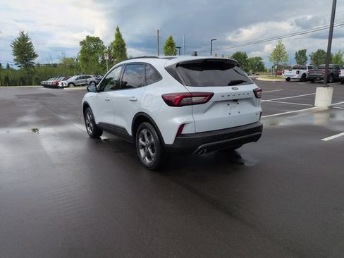 Certified 2025 Ford Escape ST-Line Select AWD/4WD image 5