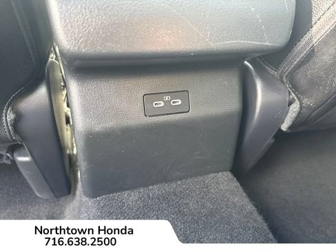 Used 2025 MAZDA CX-50 AWD 2.5 S w/ Cargo Package image 21
