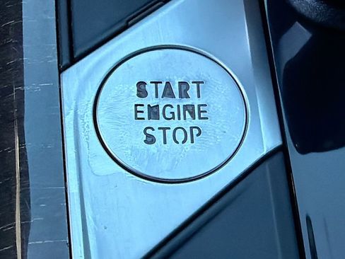 Used 2020 BMW 330i Sedan w/ Driving Assistance Package image 36