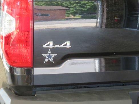 Used 2019 Toyota Tundra SR5 AWD/4WD image 74