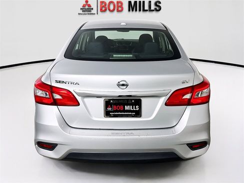 Used 2017 Nissan Sentra SV w/ Electronics Package image 6