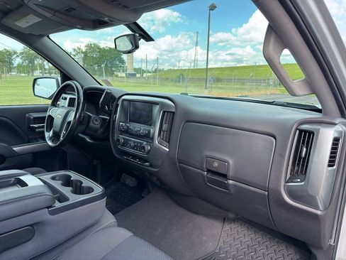 Used 2019 Chevrolet Silverado 1500 LT w/ All Star Edition AWD/4WD image 29