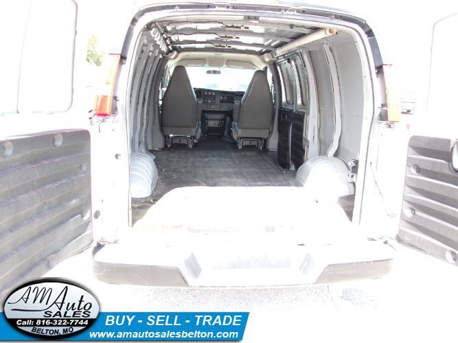 Used 2022 GMC Savana 2500 w/ Driver Convenience Package RWD image 13
