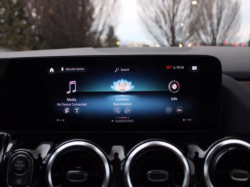 Used 2023 Mercedes-Benz GLA 250 4MATIC image 24