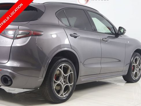 Used 2024 Alfa Romeo Stelvio Ti AWD/4WD image 45