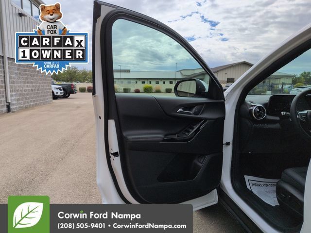 Used 2025 Chevrolet Equinox LT w/ Convenience Package II AWD/4WD image 10
