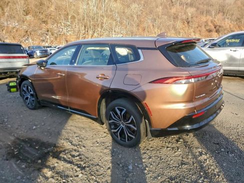 Used 2025 Toyota Crown Signia image 4