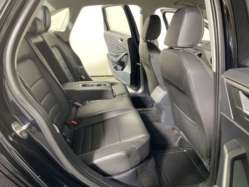 Used 2024 Volkswagen Jetta SE FWD image 22