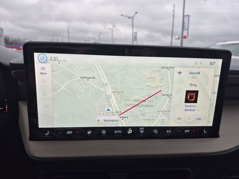 New 2025 Ford Maverick Lariat w/ 4K Tow Package image 38