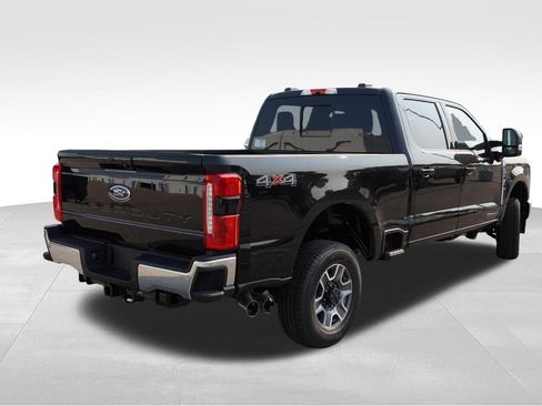 New 2026 Ford F250 Lariat AWD/4WD image 3