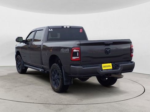 Used 2021 RAM 2500 Big Horn w/ Night Edition AWD/4WD image 3