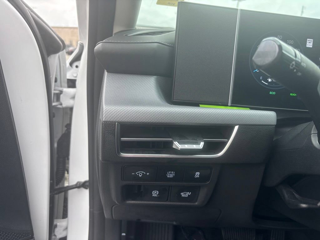 Used 2025 Hyundai Sonata Limited FWD image 20