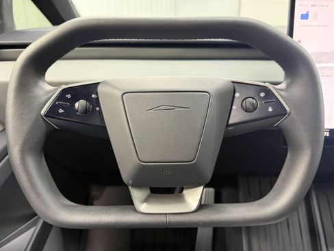 Used 2024 Tesla Cybertruck AWD Crew Cab image 20