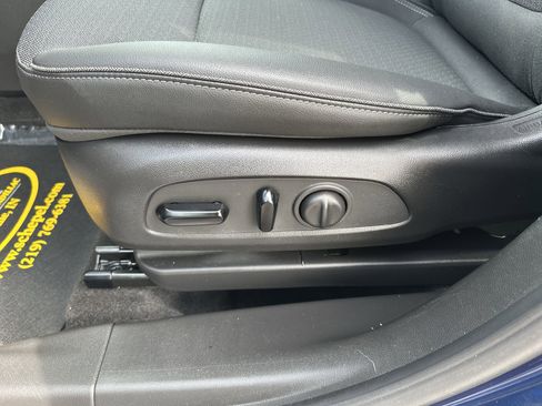 Certified 2023 Buick Encore GX Select FWD image 12