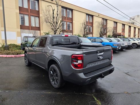 New 2026 Ford Maverick Lariat image 7
