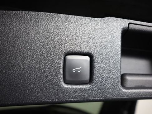 Certified 2024 Ford Escape ST-Line AWD/4WD image 52