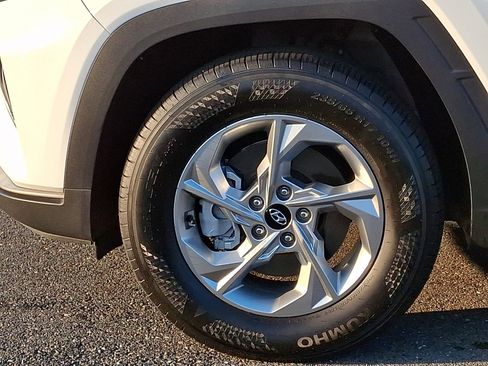 Certified 2024 Hyundai Tucson SEL AWD/4WD image 8