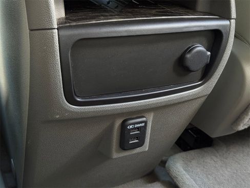 Used 2014 Buick Enclave Leather w/ Trailering Provision Package image 35