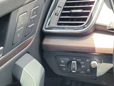 Certified 2023 Audi Q5 Prestige w/ Prestige Package AWD/4WD image 20