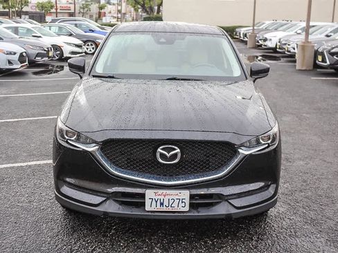 Used 2017 MAZDA CX-5 Touring image 2