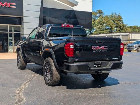 New 2026 GMC Canyon Denali image 6