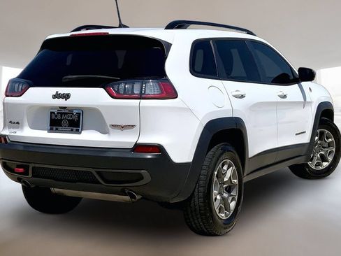 Used 2022 Jeep Cherokee Trailhawk w/ Sun, Sound & Nav Group AWD/4WD image 2