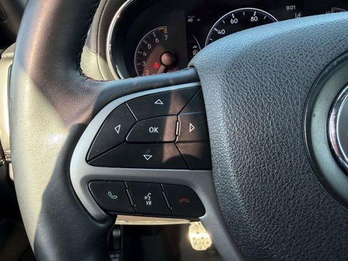 Used 2018 Jeep Grand Cherokee High Altitude AWD/4WD image 26
