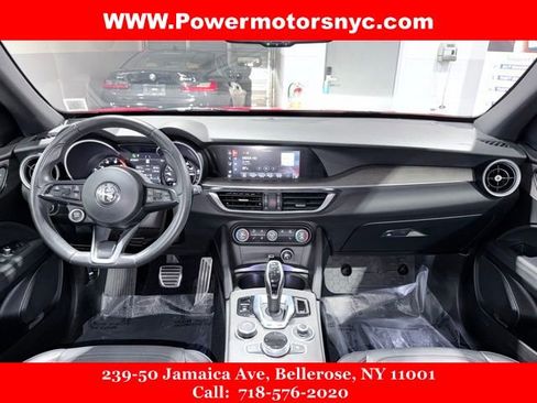 Used 2022 Alfa Romeo Stelvio Ti image 27