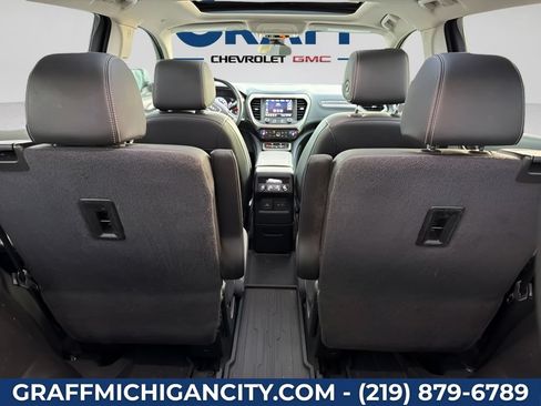 Used 2020 GMC Acadia Denali w/ Trailering Package AWD/4WD image 15