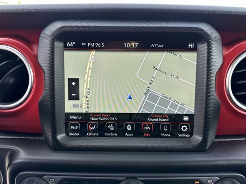 Used 2020 Jeep Gladiator Rubicon AWD/4WD image 14