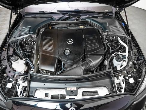 Certified 2023 Mercedes-Benz C 300 Sedan image 4
