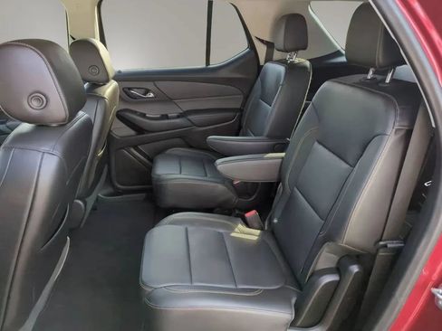 Used 2020 Chevrolet Traverse LT w/ LPO, Cargo Package AWD/4WD image 21