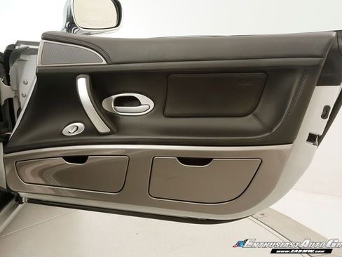 Used 2002 BMW Z8 image 73