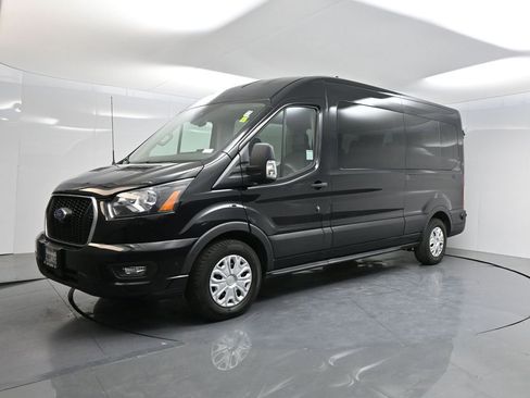 Used 2024 Ford Transit 350 XLT image 35