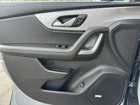 Used 2024 Chevrolet Blazer LT w/ Sound & Technology Package image 19