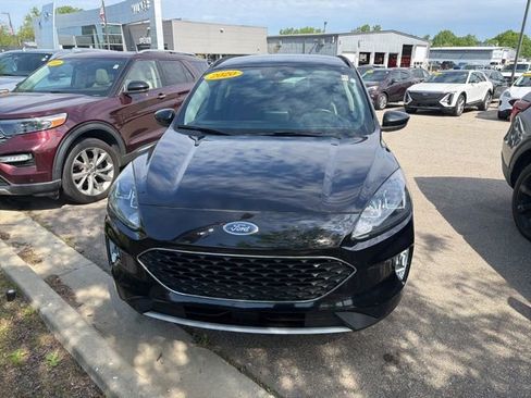 Used 2020 Ford Escape SEL FWD image 5
