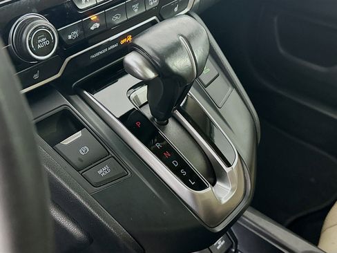 Used 2017 Honda CR-V Touring image 25