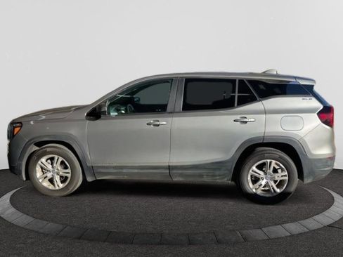 Used 2023 GMC Terrain SLE image 6