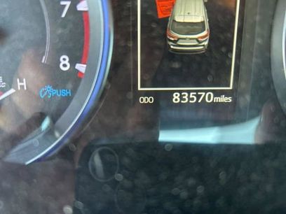 Used 2019 Toyota Highlander XLE