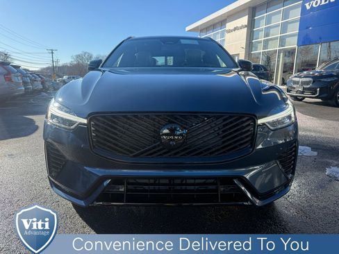 New 2026 Volvo XC60 B5 Ultra w/ Protection Package Premier image 3