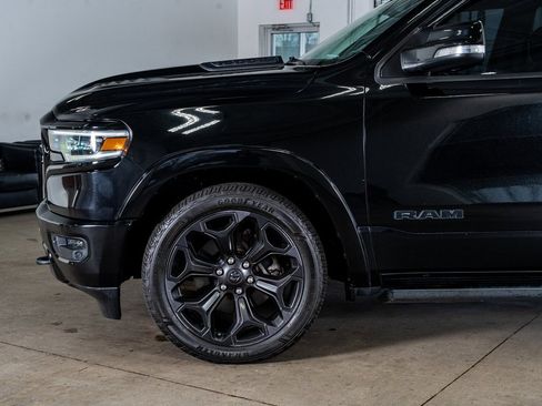 Used 2020 RAM 1500 Limited w/ Black Appearance Package image 9