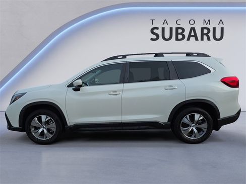 Certified 2024 Subaru Ascent Premium w/ Convenience Package image 2