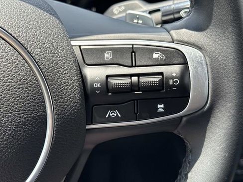 Used 2025 Kia K5 GT FWD image 24