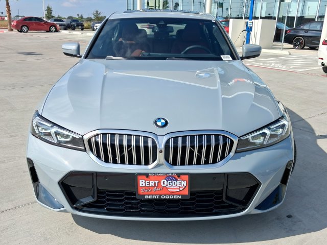 New 2026 BMW 330i Sedan w/ M Sport Package RWD image 2