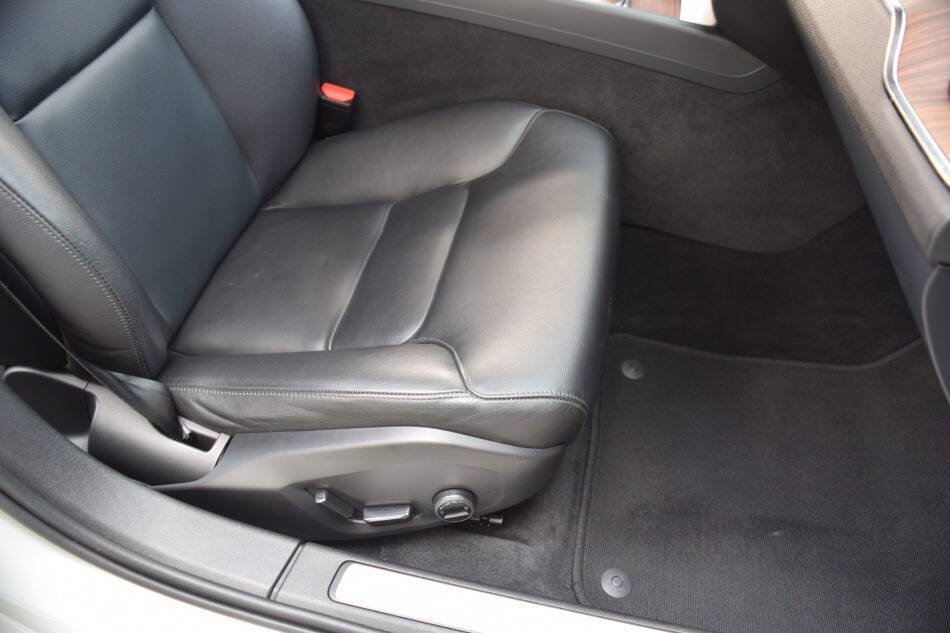 Used 2019 Volvo S60 T5 Momentum w/ Multimedia Package FWD image 53