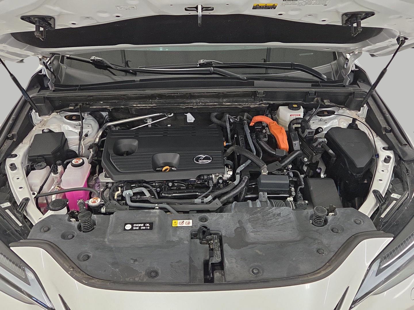 Used 2024 Lexus NX 350h AWD w/ Vision Package image 9