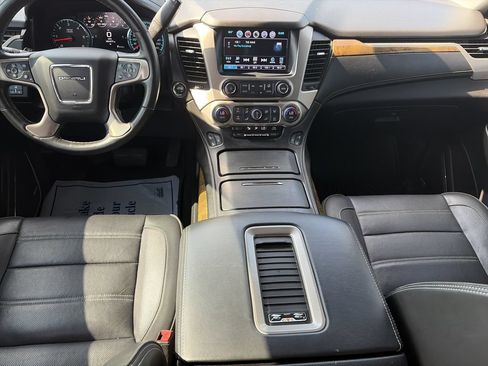 Used 2017 GMC Yukon XL Denali w/ Open Road Package AWD/4WD image 13