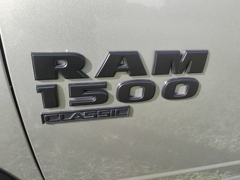 Used 2024 RAM 1500 Warlock AWD/4WD image 14
