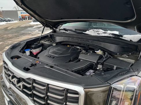 Used 2023 Kia Telluride S image 39